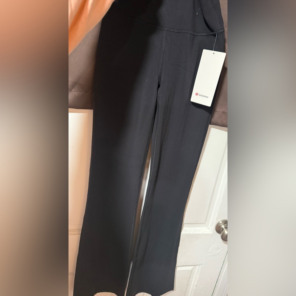 Lululemon flare - Picture 2 of 2